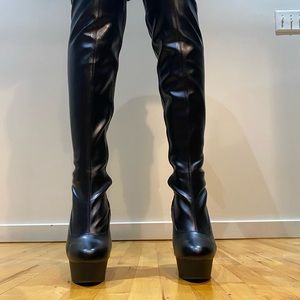 Pleaser Boots